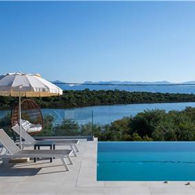 3 bedroom villa with pool & sea view, near Acharavi, sleeps 6